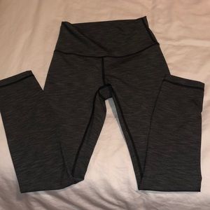 Lululemon wunder under 4